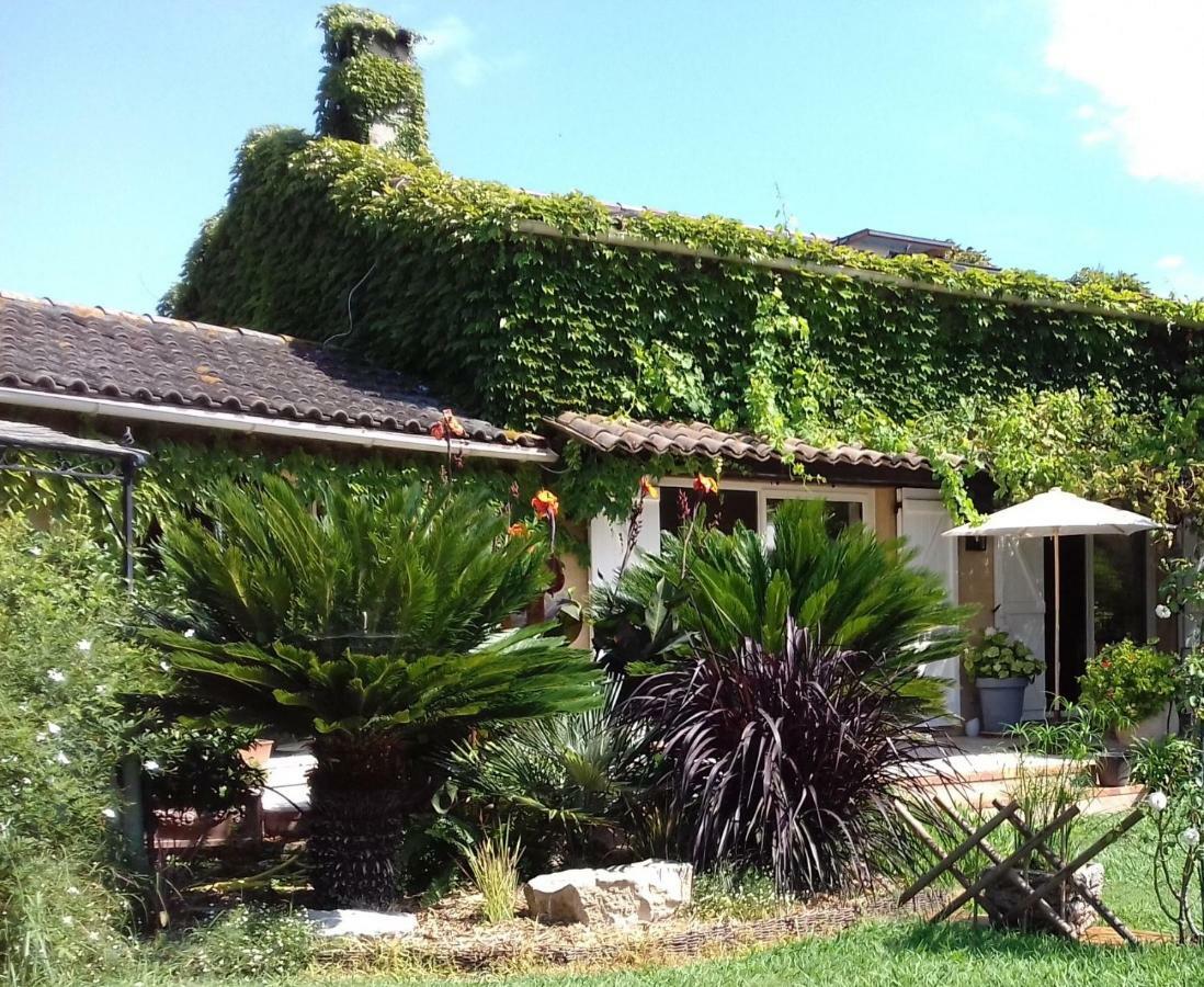 Domaine Du Lac De La Vallee La Roquette-sur-Siagne Exterior foto